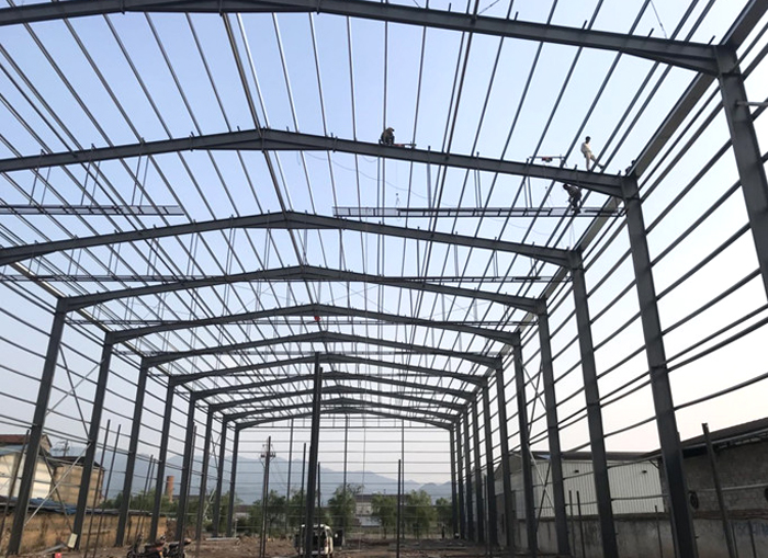 造成鋼結(jié)構(gòu)失效的三種方式